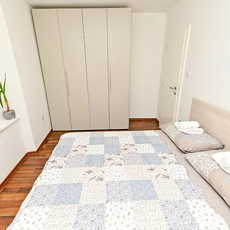 Apartment Aldora