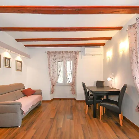 Apartment Aldora