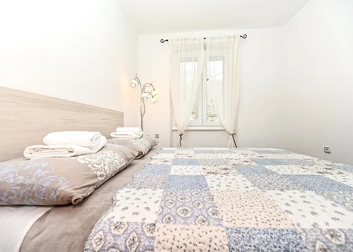 Apartament Aldora *