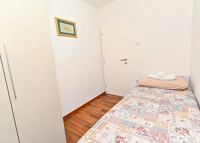 Aldora Zadar