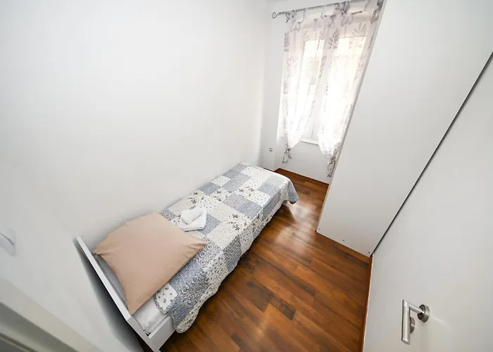 Apartman Aldora *